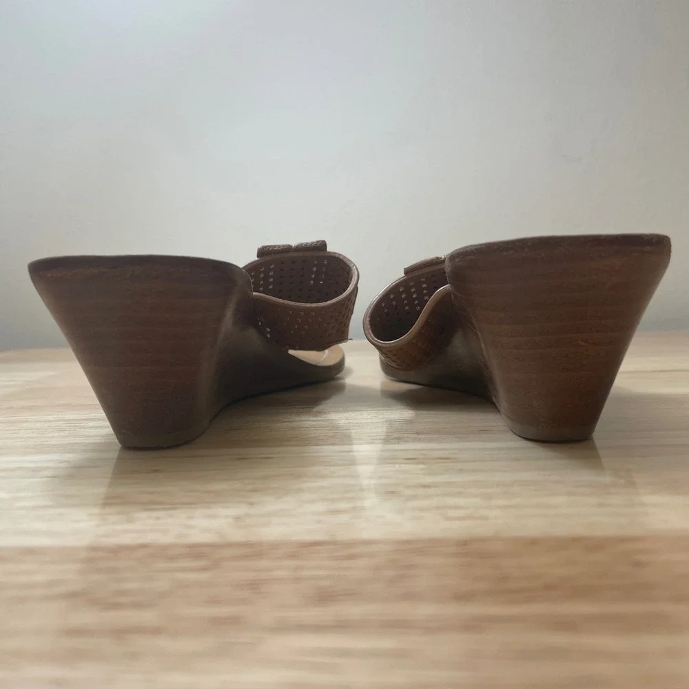 Tory Burch Tan Leather‎ Laser Cut Logo Thong Wedge Sandals Women's